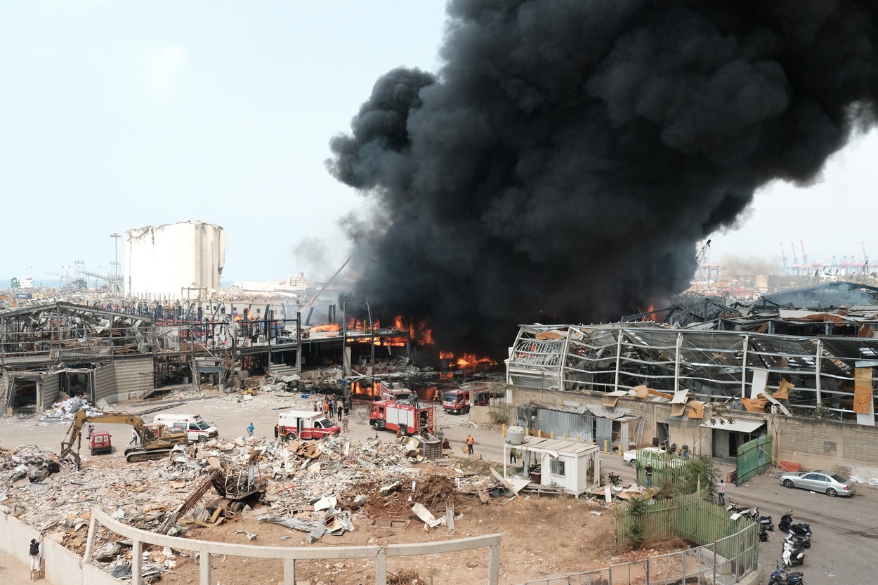 Nou incendiu în portul Beirut, la o lună după explozia care a distrus o parte din capitala libaneză | VIDEO