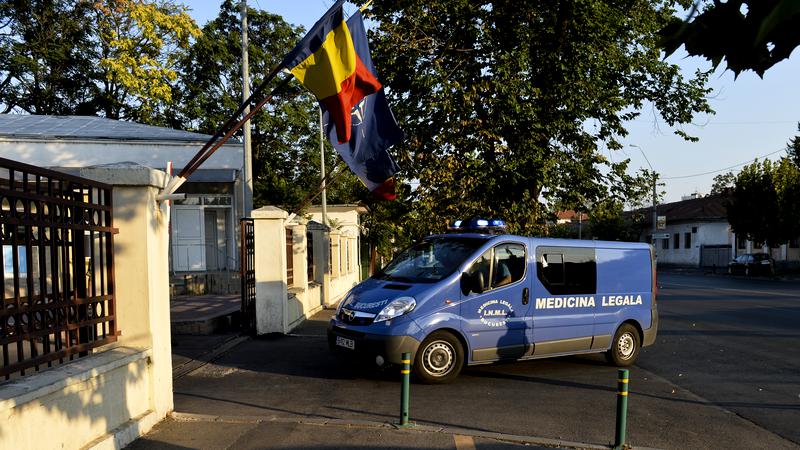 Bătrânul de 84 de ani care și-a omorât nevasta cu satârul și a încercat să se sinucidă, i-a șocat pe anchetatori. A dat o explicație halucinantă!