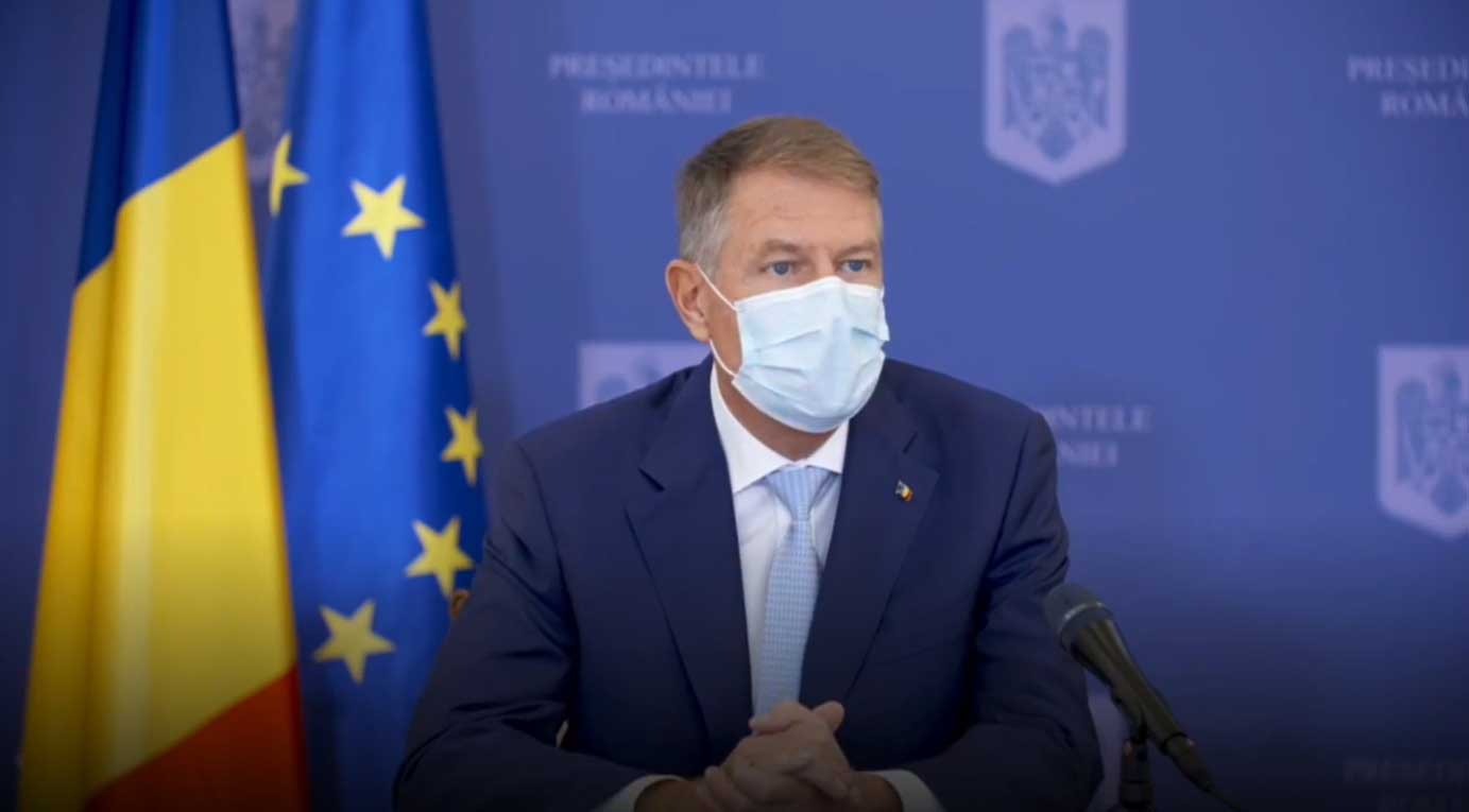 Klaus Iohannis a anunțat cum va fi celebrată ziua națională: „Va fi o ceremonie scurtă, fără paradă militară și fără participarea publicului larg”