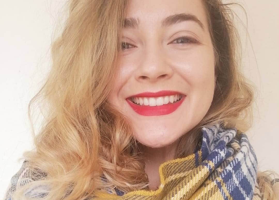 Scriitoarea Cristina Oțel: „Am învățat sau, mai bine zis, încă învăț să spun stop lucrurilor care mă epuizează și afectează”