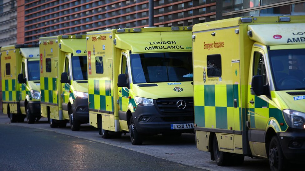 Bilanțul zilnic al numărului de cazuri cu coronavirus a explodat în Marea Britanie, după apariția noii tulpini