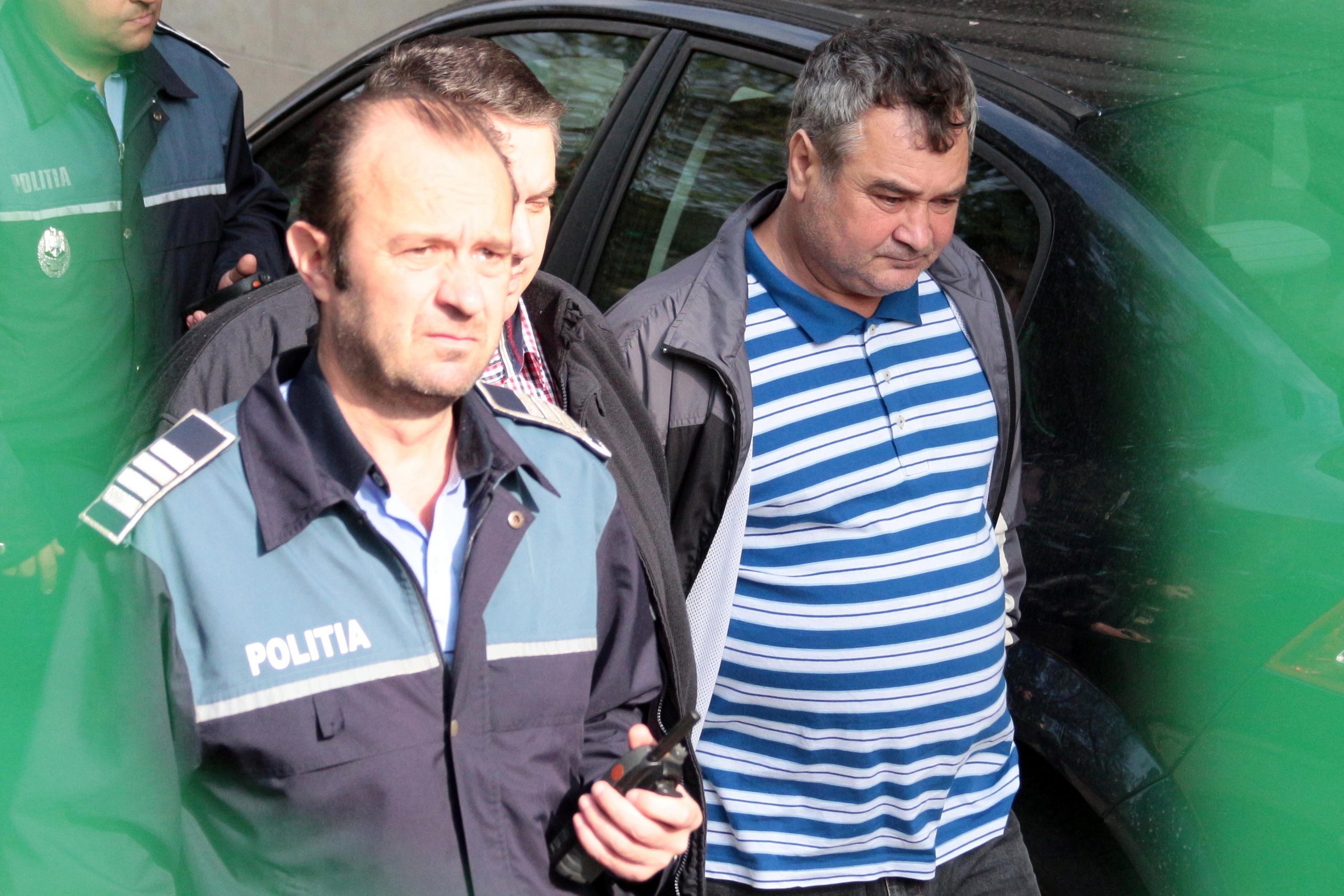 Vasile Lavric, bărbatul suspectat că și-a ucis soția și pe cele două surori ale acesteia, a fost reținut. „Mâncătorul de femei” a făcut o nouă victimă
