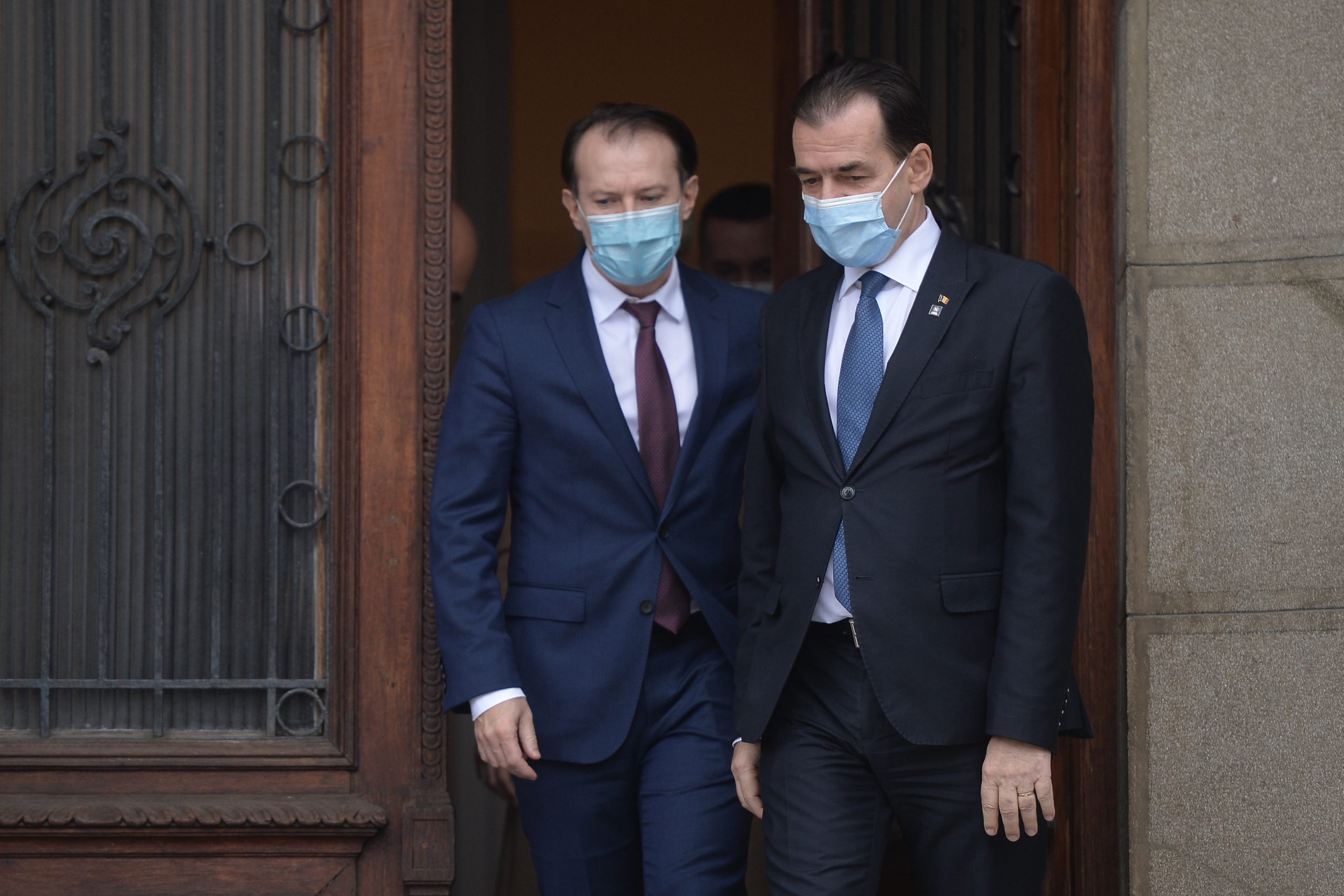 Liderii PNL au fost convocați pentru validarea miniștrilor. Surpriza de pe lista PNL (SURSE)