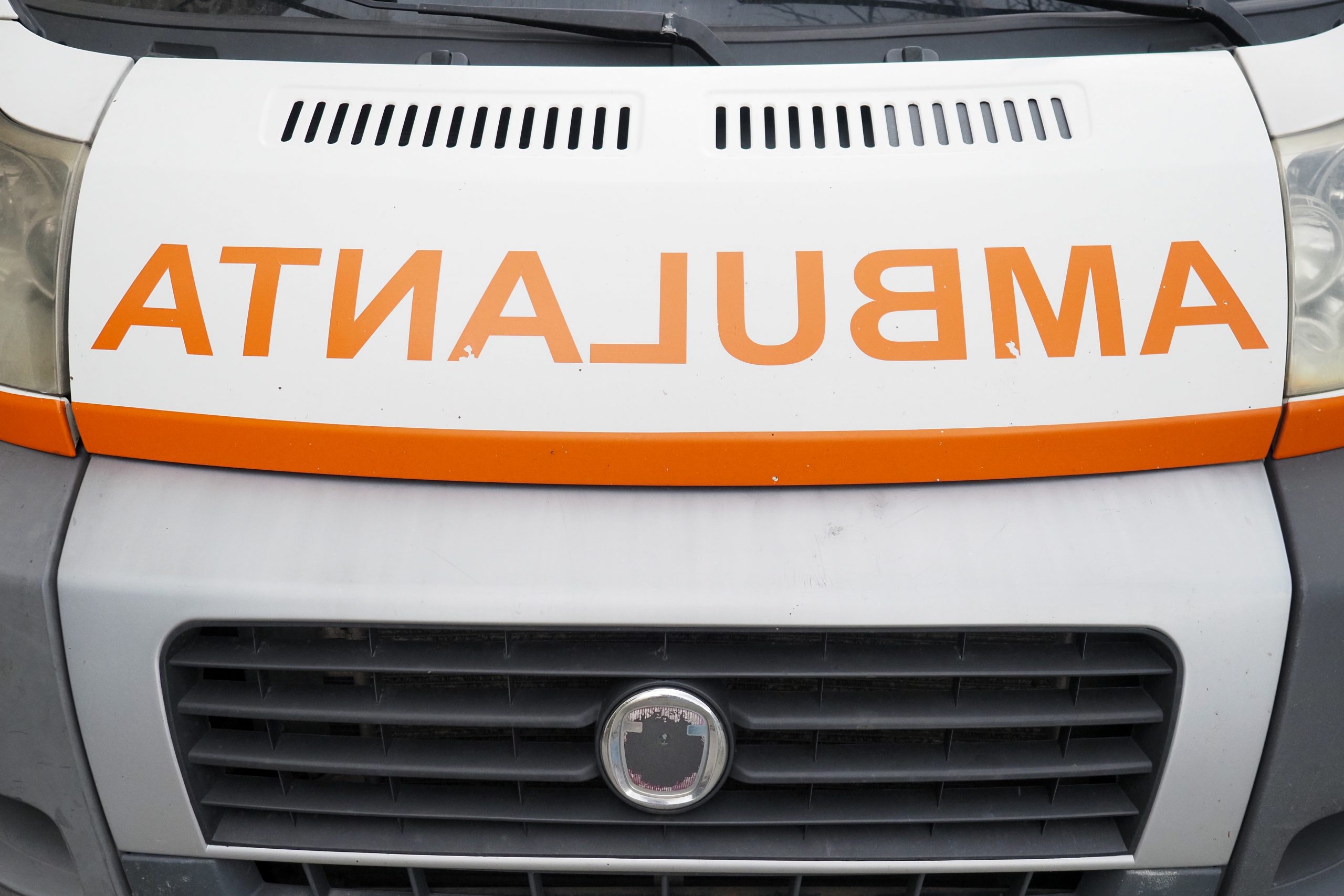 Accident rutier pe DN1, în Brașov. Un pieton a fost rănit grav pe trecere