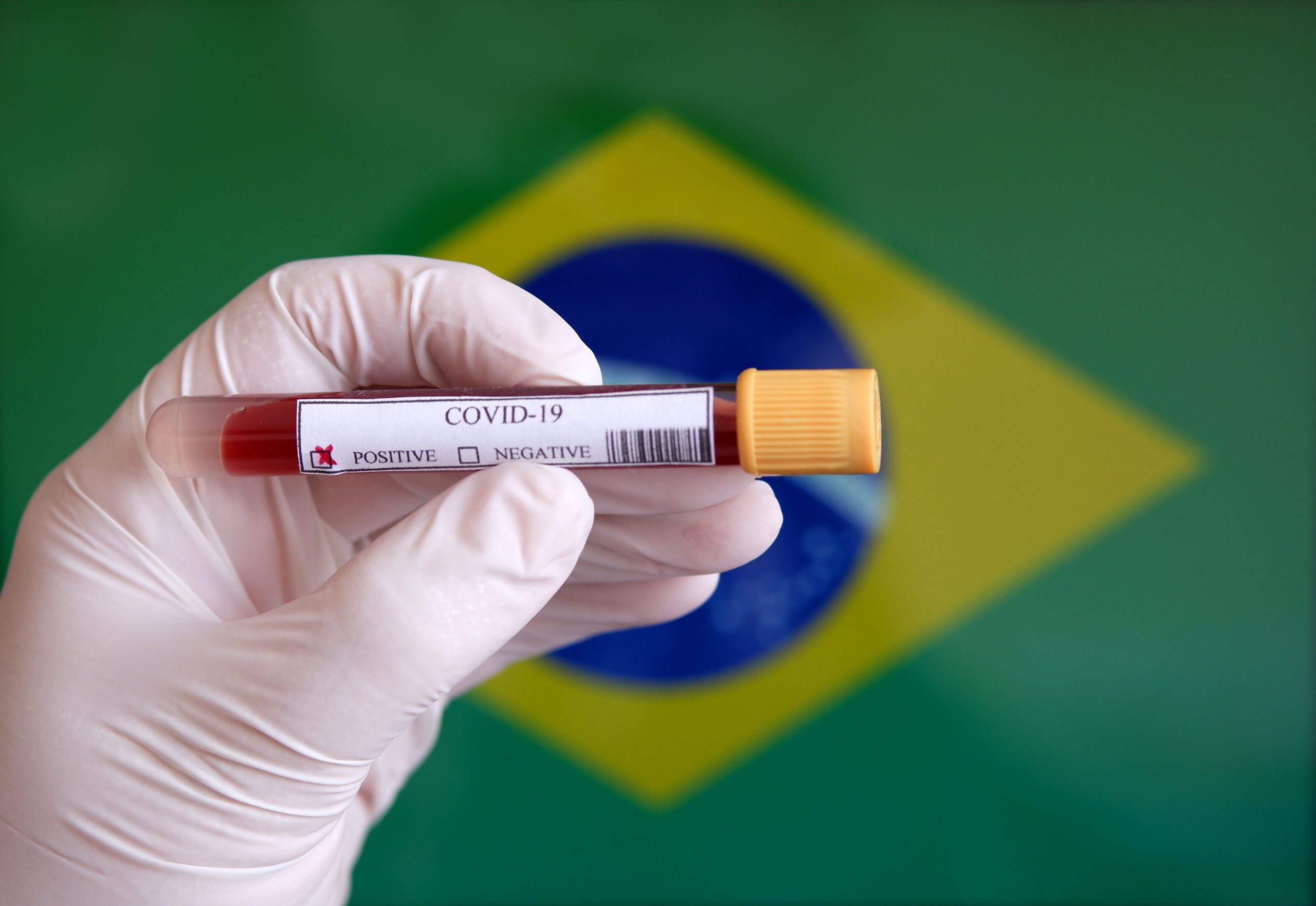 Statul brazilian São Paulo înregistrează un deces din cauza COVID-19 la fiecare șase minute. Autoritățile au decis înăsprirea restricțiilor