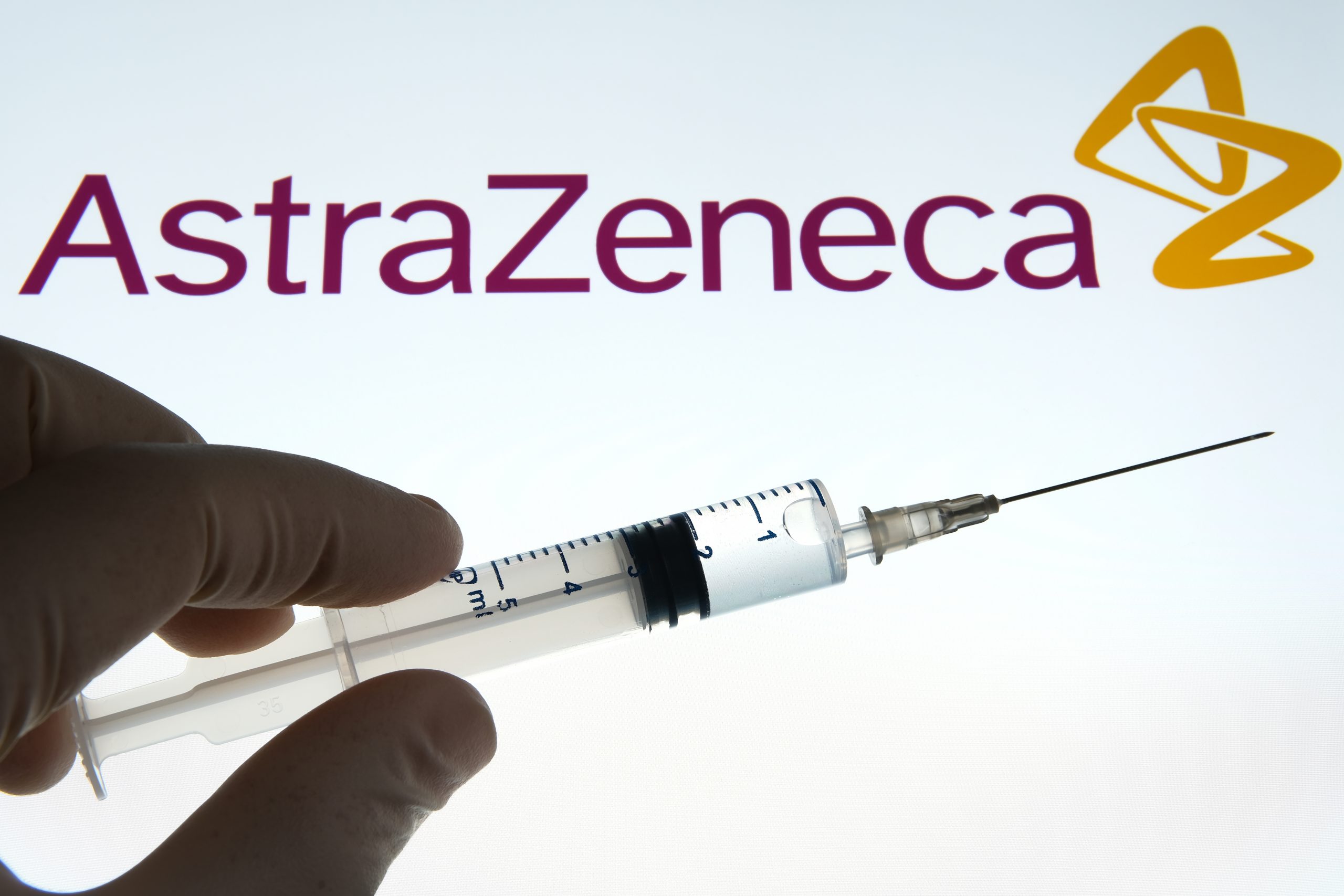 Germania, presiuni pentru aprobarea vaccinului Astra Zeneca după ce Pfizer nu mai face față cererii de vaccin anti-Covid
