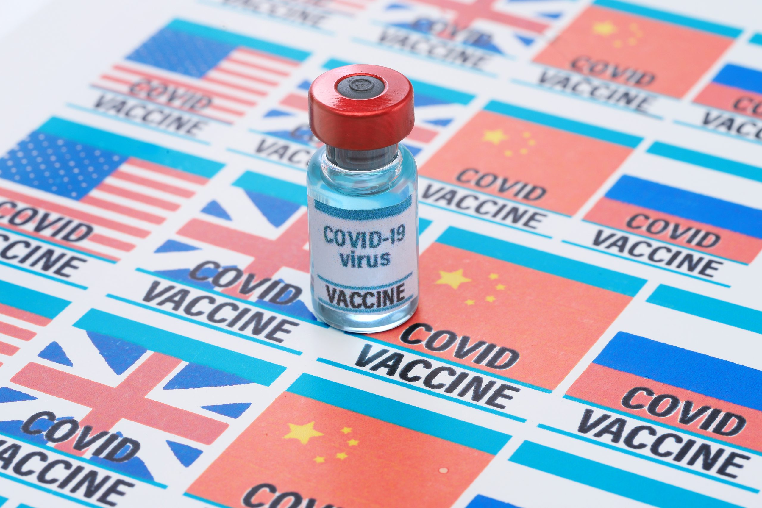 Politico: Nou război comercial între Rusia și China. Cum încearcă Moscova și Beijingul să își impună vaccinurile anti-COVID pe piețele din afara UE