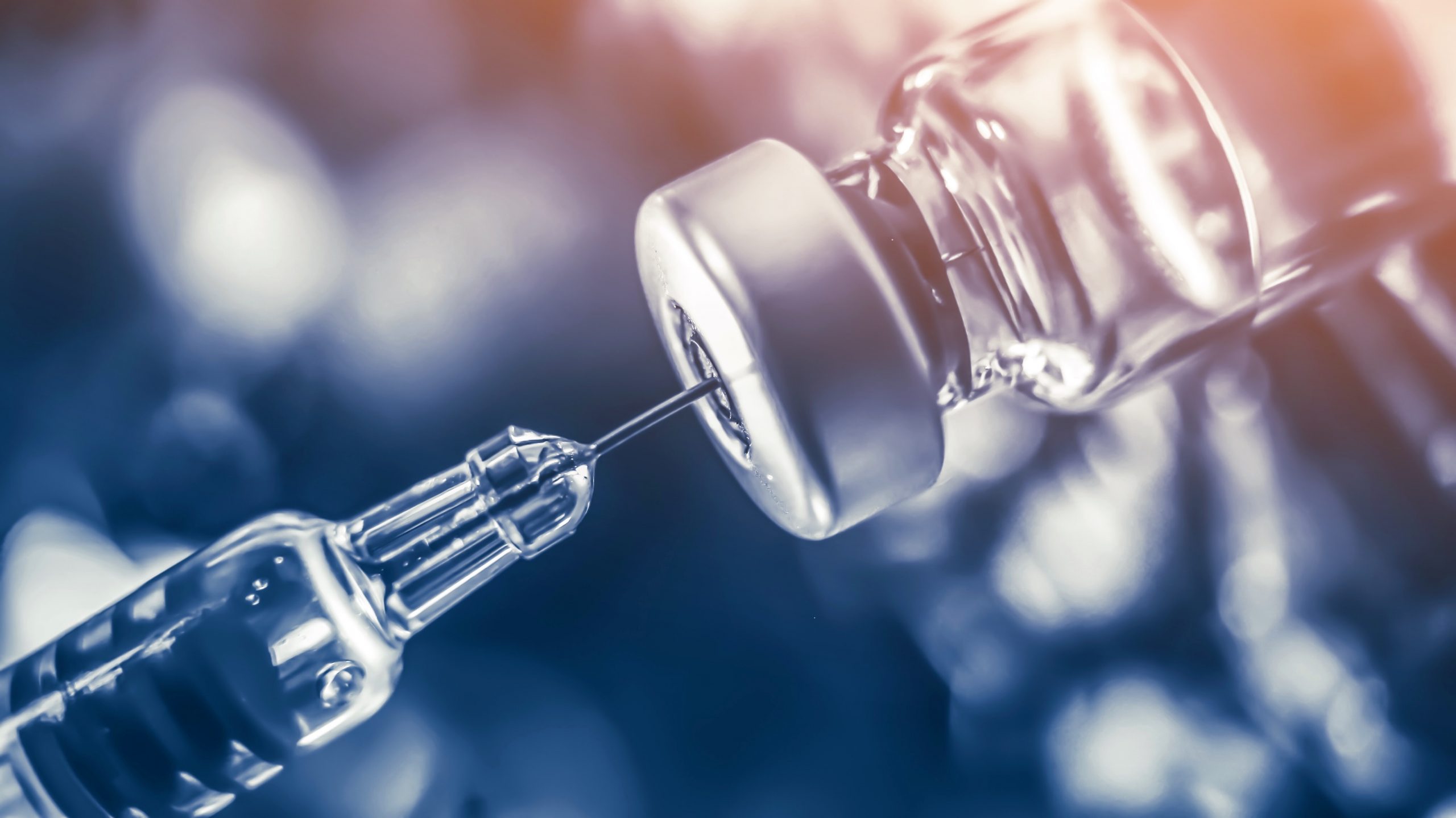 Ne gândim să închidem un centru de AstraZeneca