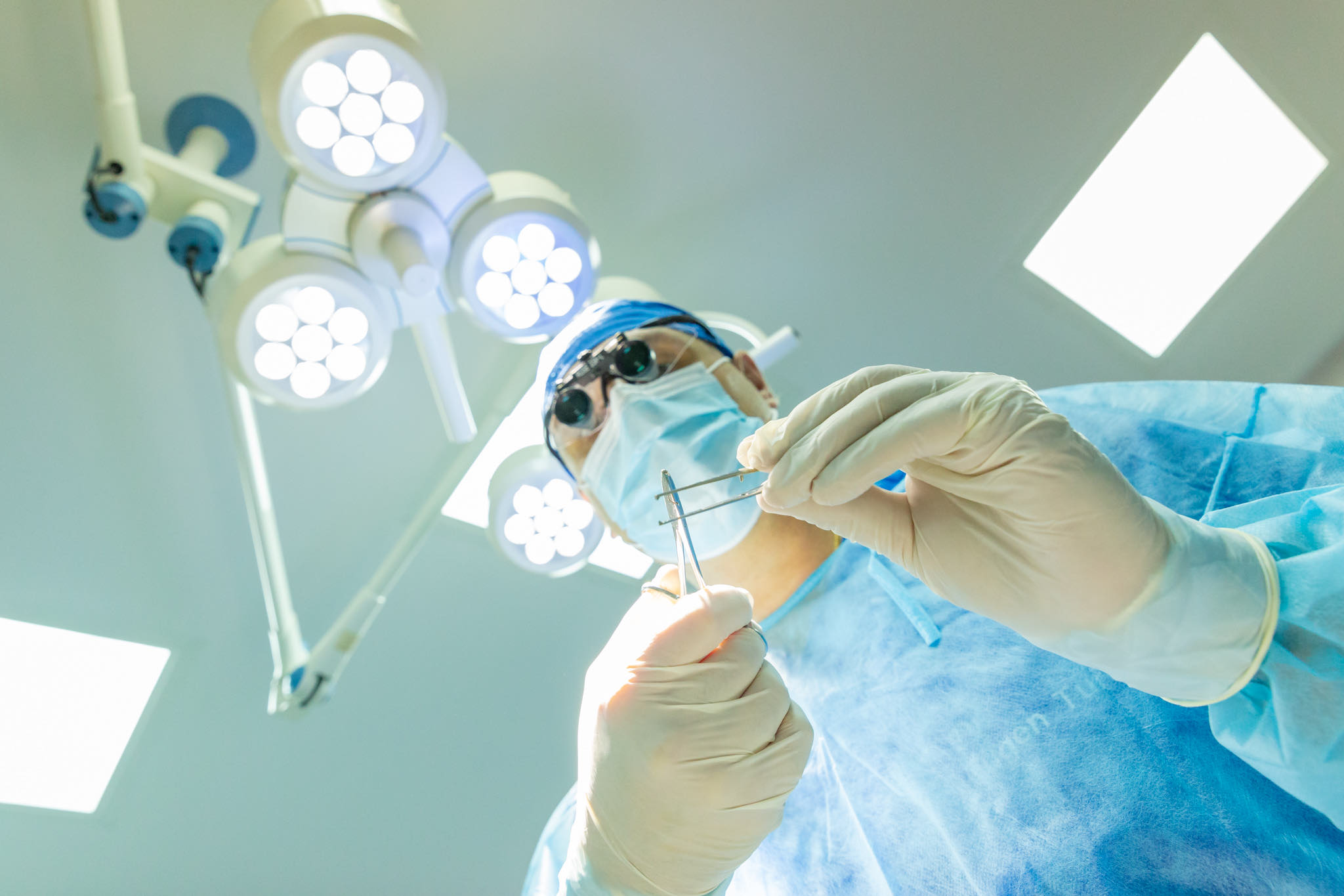 Blefaroplastie – Corectia estetica a pleoapelor