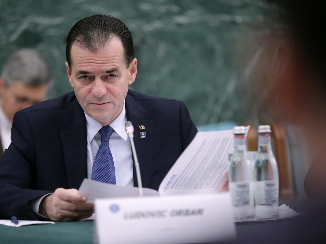 „Trebuie să fie neutru, nu poate să se manifeste”