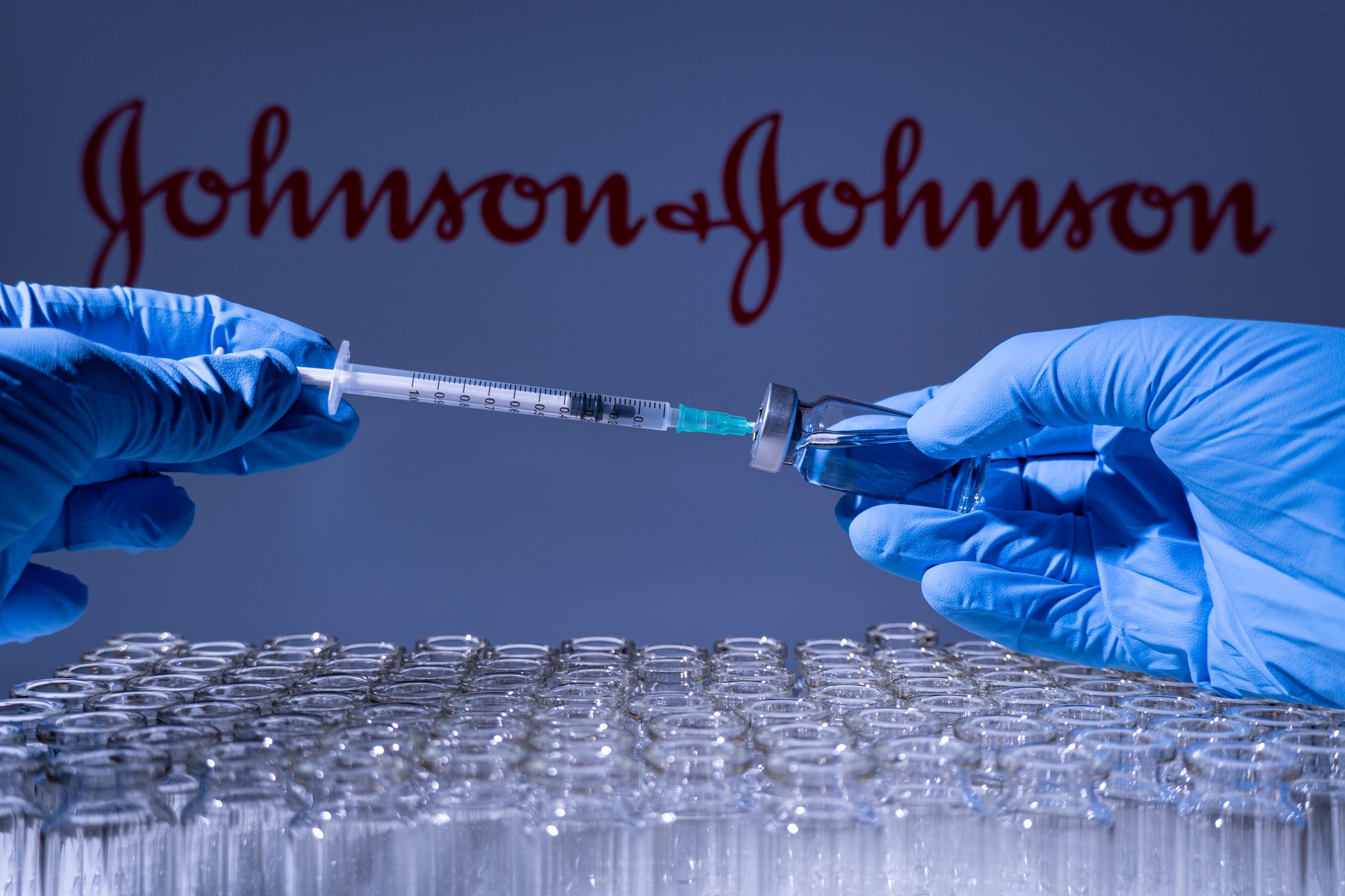 Posibil efect advers al vaccinului anti-COVID de la Johnson&Johnson