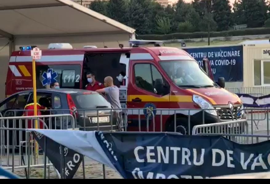 Medicii au infirmat șocul anafilactic în cazul femeii duse la spital după vaccinarea anti-COVID. De ce i s-a făcut rău după imunizare