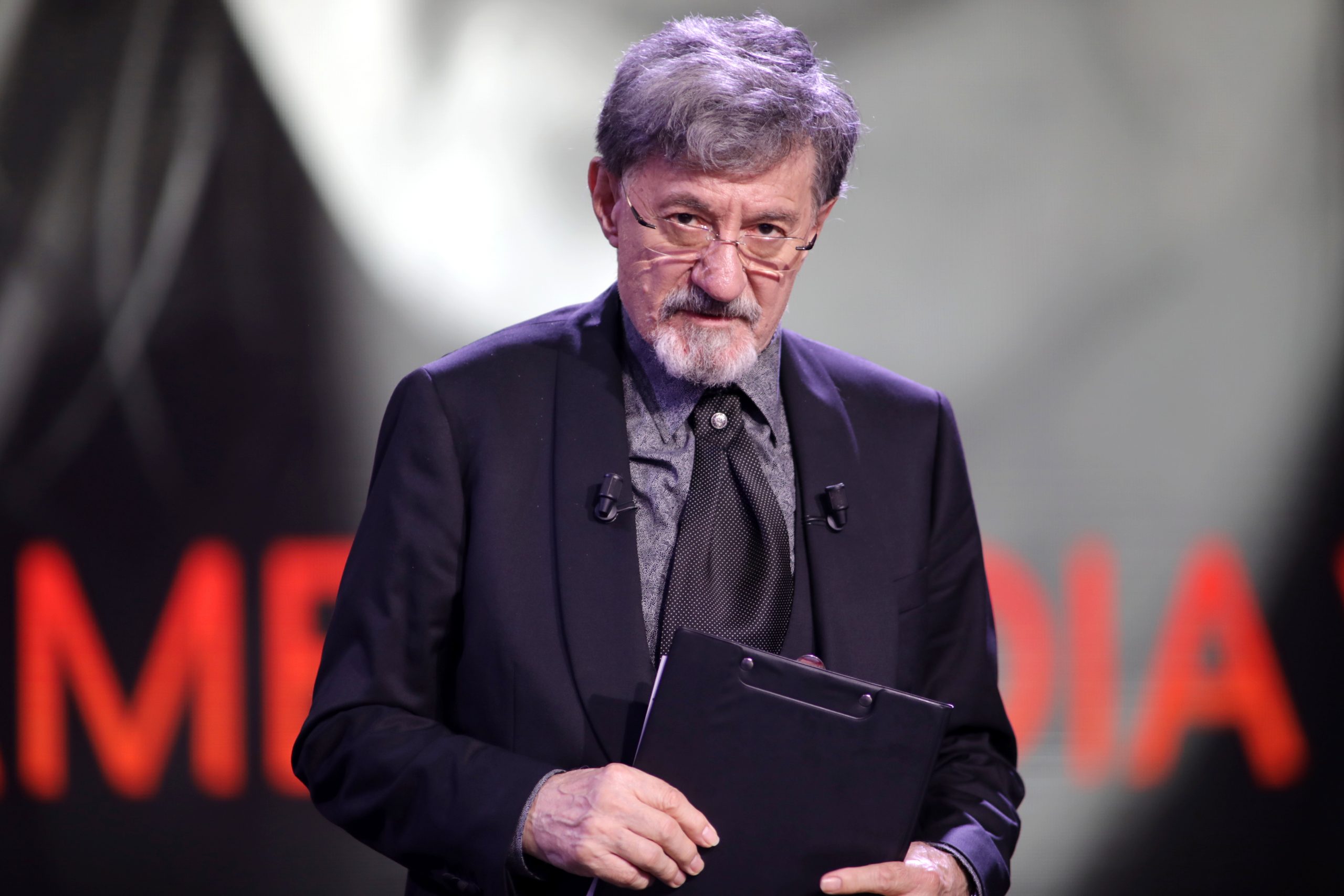 A murit Ion Caramitru