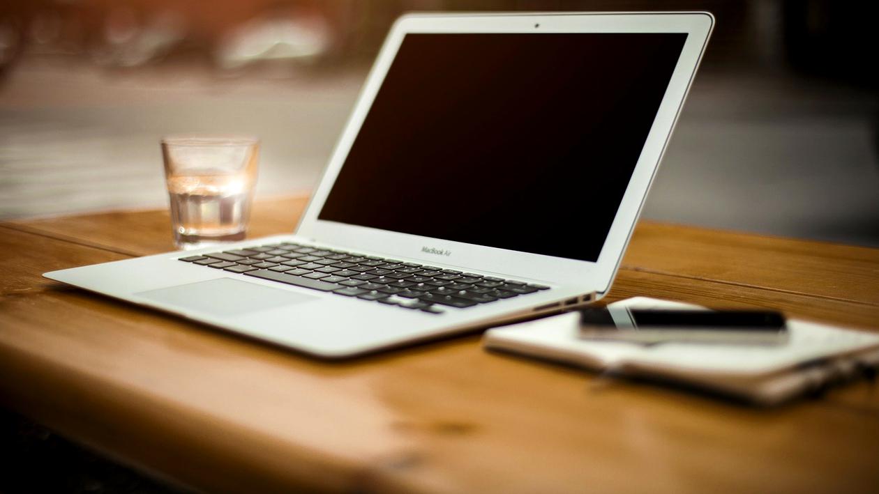 Peste 3.300 de elevi și preșcolari, confirmați cu COVID-19, la 10 zile de la debutul anului școlar