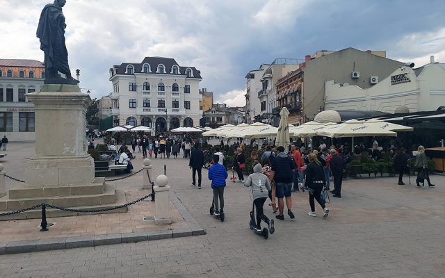 Primăria Constanţa a instituit obligativitatea purtării măștii de protecție în spații publice, în spații comerciale și la locul de muncă