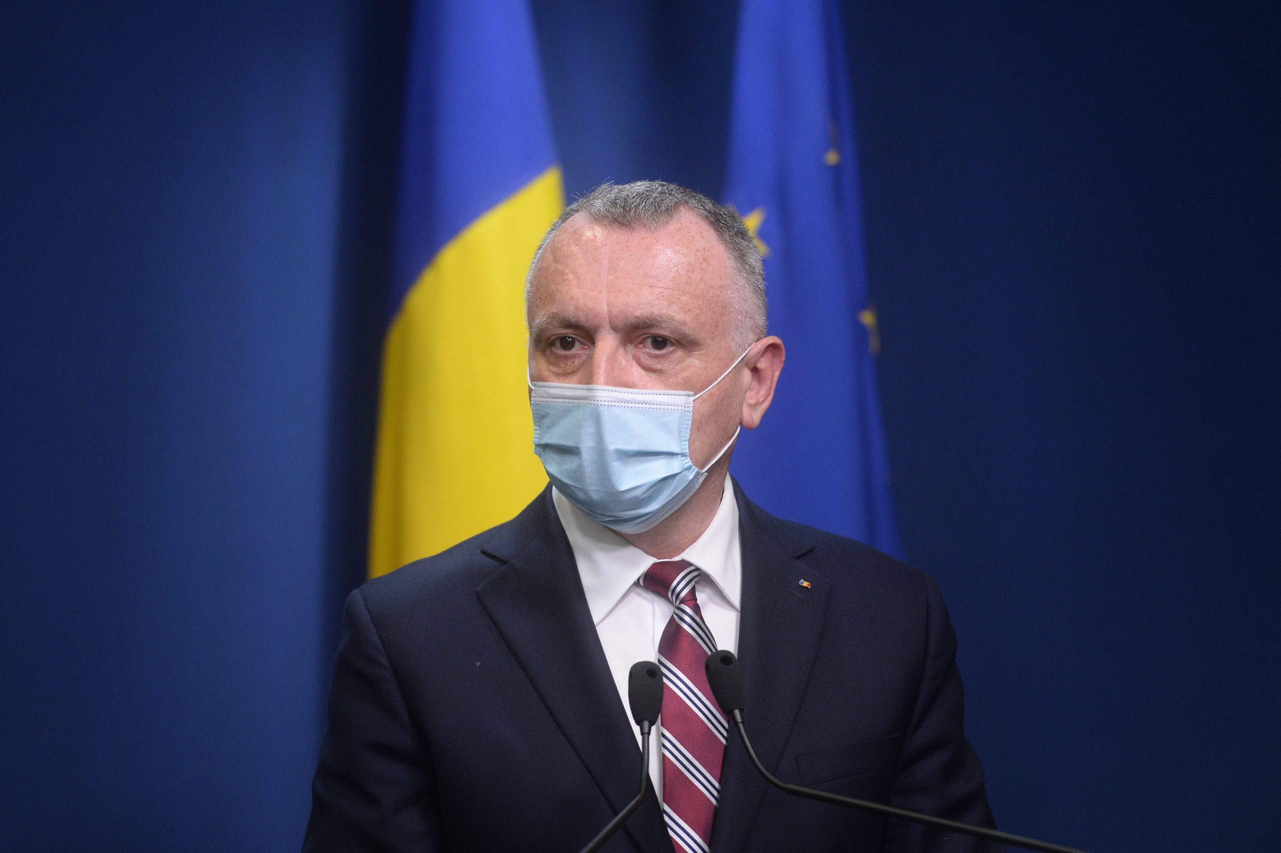 Să treci pe toate în online înseamnă iresponsabilitate