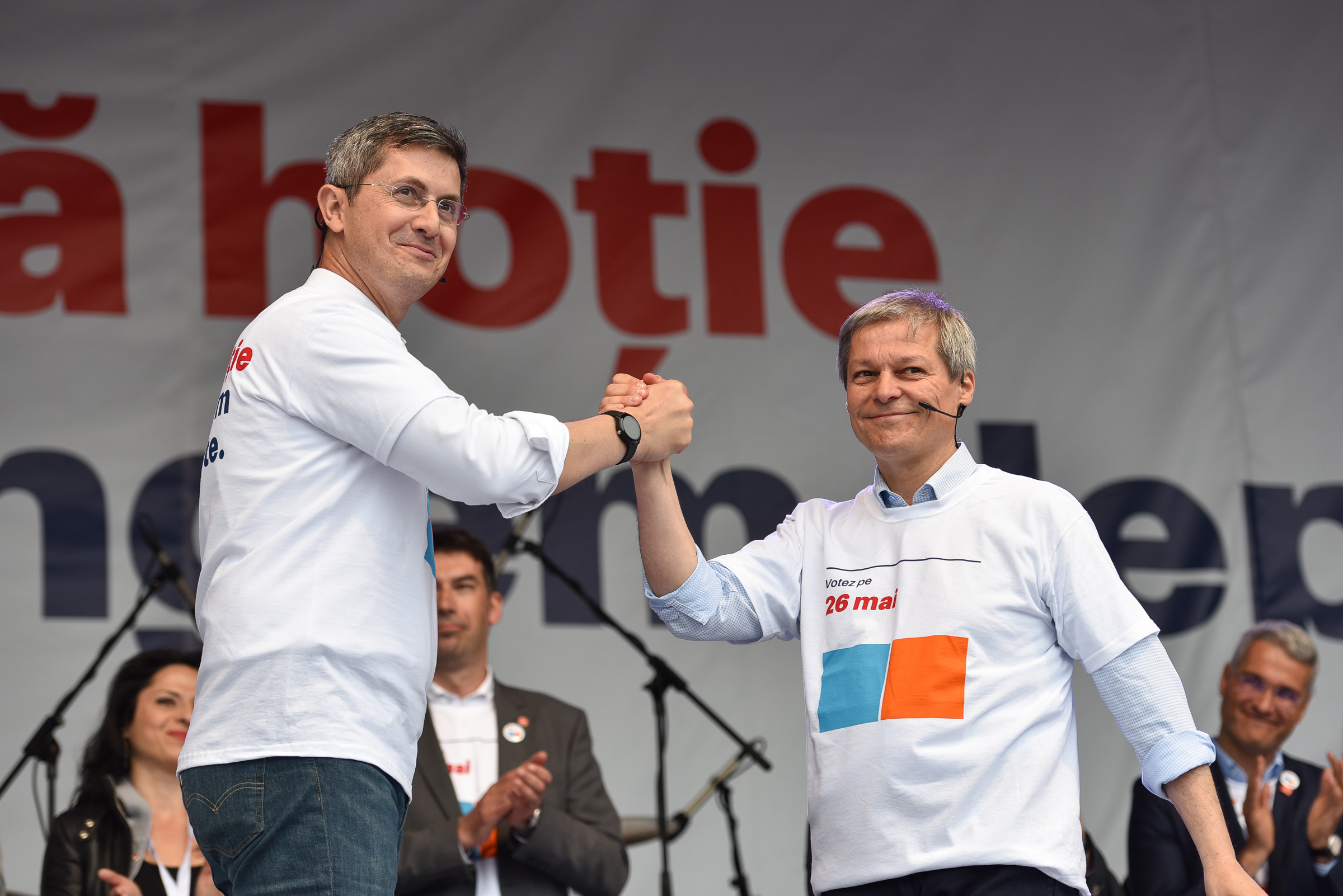 USR PLUS își anunță vineri seară președintele