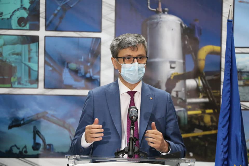 Am crescut consumul lunar de la 200kw la 300 kw pentru energie și 33% la gaze