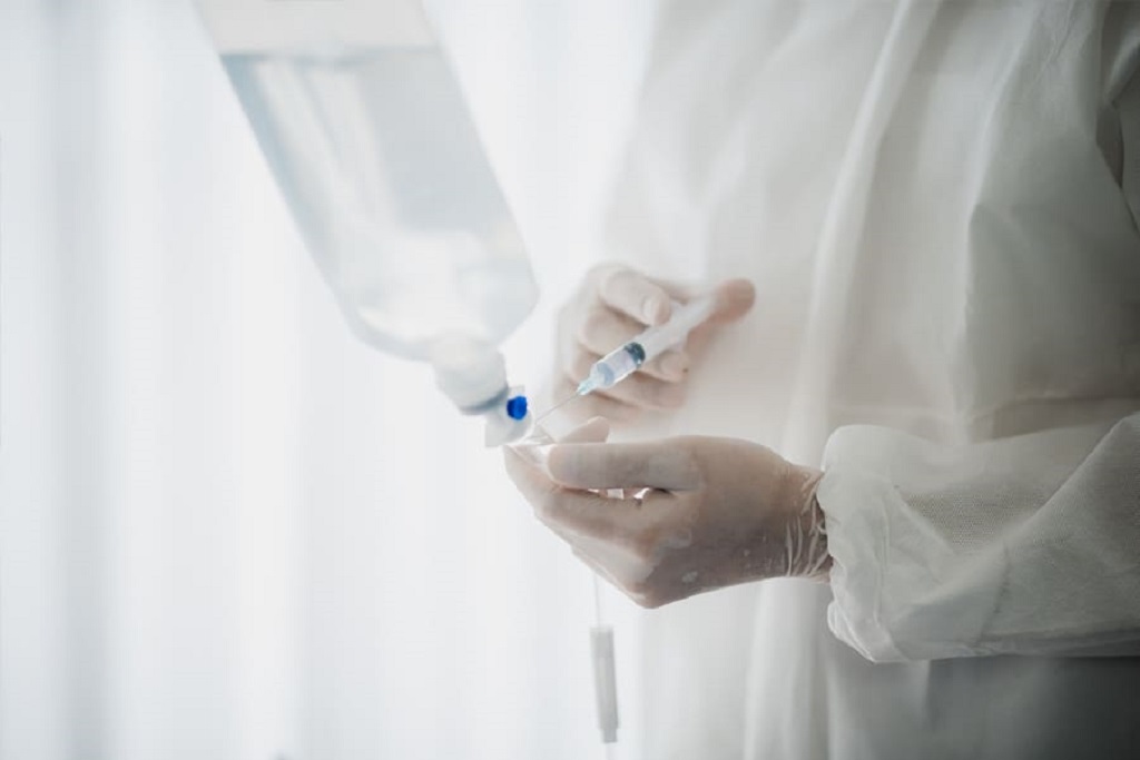 Îngrijirea la domiciliu a persoanelor vârstnice și imobilizate