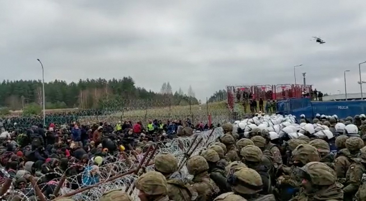 Autoritățile din Irak organizează un program de repatriere voluntară a migranților irakieni de la granița Poloniei cu Belarus
