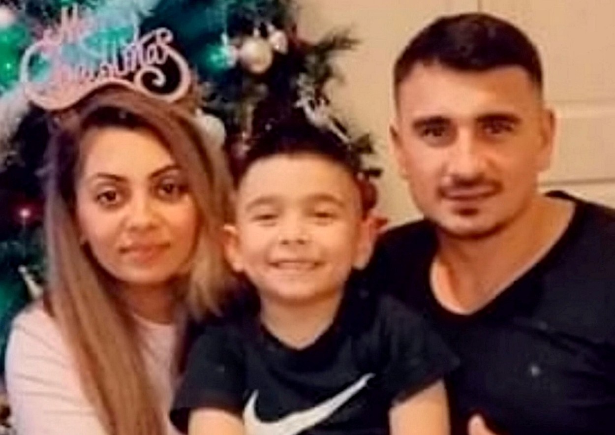 Tragedie fără margini. Mario, un copil de doar 5 ani, a fost înjunghiat mortal Tragedie fără margini. Mario, un copil de doar 5 ani, a fost înjunghiat mortal