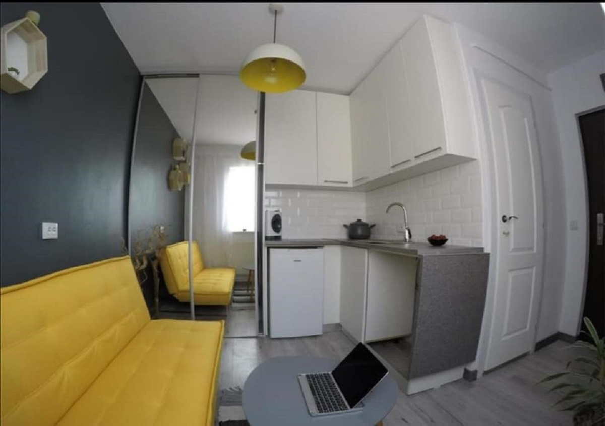 Garsoniera de 11 metri pătraţi din Cluj-Napoca este de vânzare