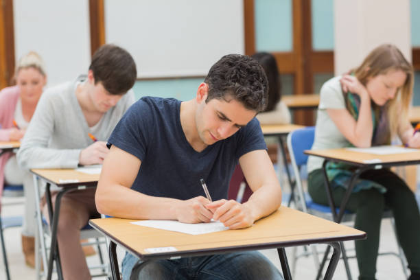 Cască de copiat pentru examene!