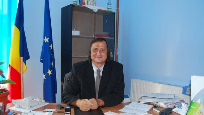 Surprizele plăcute ale primarului Constantin Banacu pentru locuitorii comunei Bărbăteşti