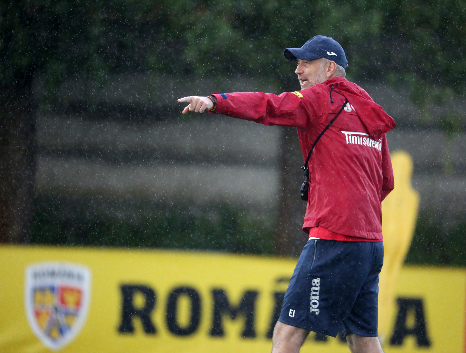 FRF clarifică situația lui Edi Iordănescu după ce în spațiul public au apărut tot mai multe zvonuri că selecționerul va fi demis