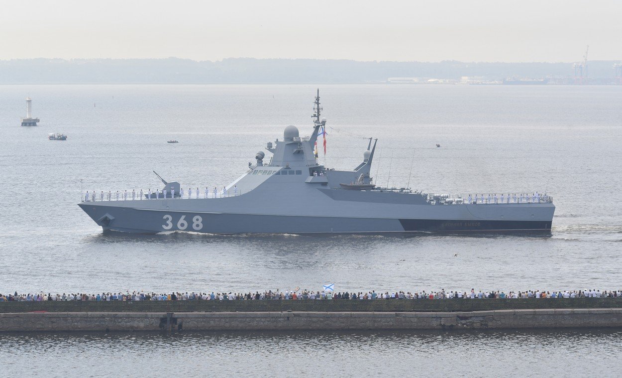 Rusia renunță să mai cumpere 6 corvete noi pentru flota sa din Marea Neagră după ce navele din dotare ar fi avut performanțe slabe în timpul războiului