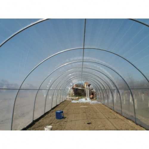 Pentru un intelectual, munca  in solar relaxeaza