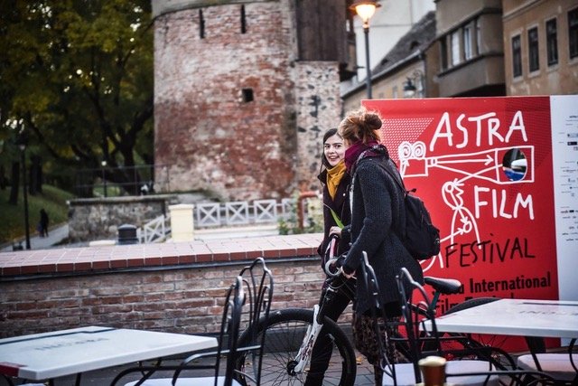 Astra Film Festival 2022 deschide înscrierile pentru echipa de voluntari