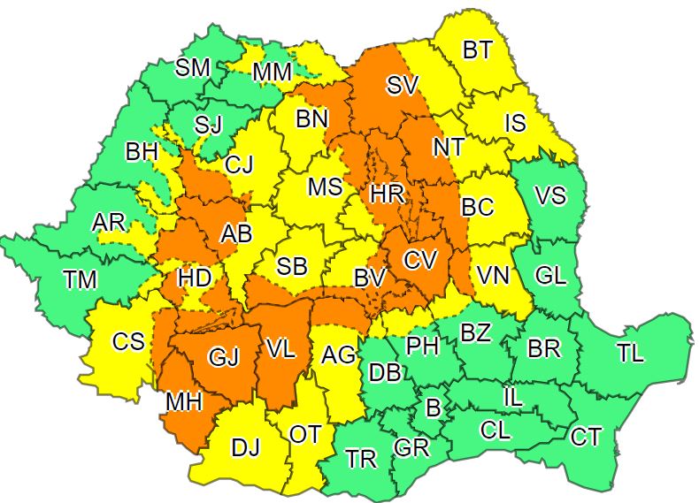 Coduri de caniculă în mare parte din țară, până marți / ANM: Temperaturile se vor apropia de recordurile perioadei / Avertizări de furtuni până duminică noapte