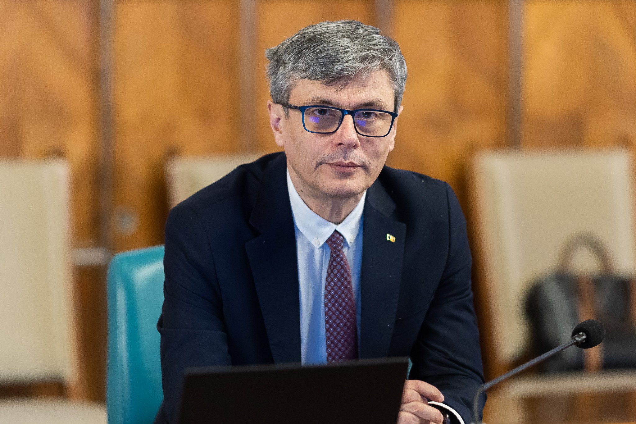 Ministrul Energiei: Va fi o iarnă complicată / Avem depozitele de gaze la 49%, estimez că vom depăşi 80%