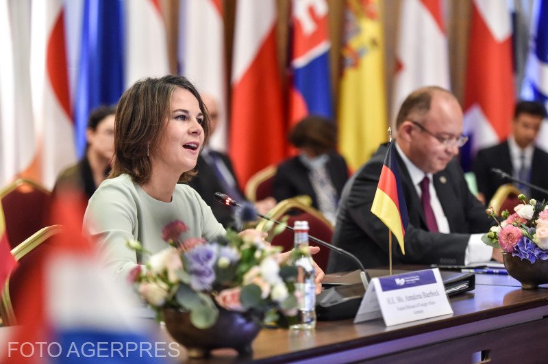 Ministrul german de Externe, la Bucureşti: Republica Moldova nu e singură / Aurescu: Nu există „luxul" de a pierde timp preţios