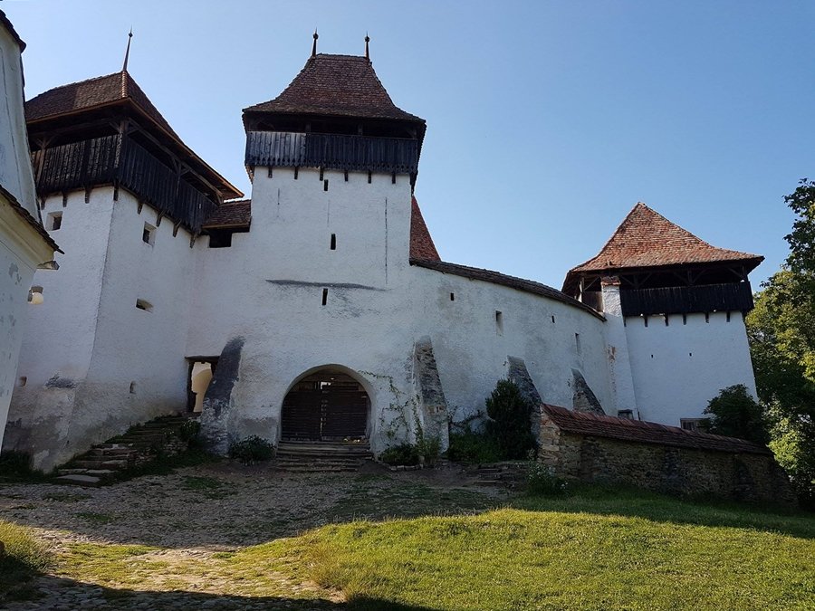 Modul în care călătorim se schimbă: Peisajul rural al României este adesea numit „Europa așa cum a fost cândva” / „Nu ar trebui să ne întrebăm de ce?”