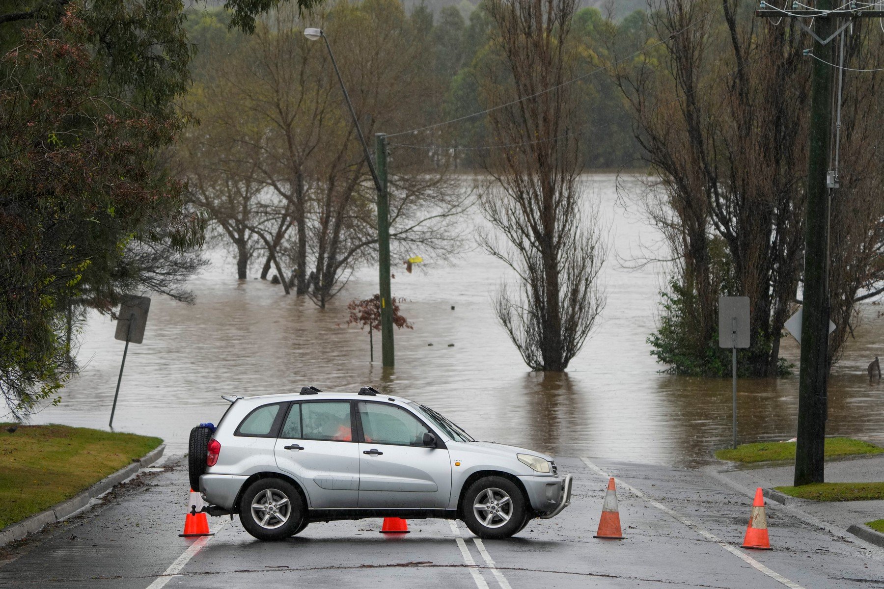 VIDEO Inundații de proporții în cea mai mare metropolă din Australia. Zeci de mii de persoane au primit ordin de evacuare
