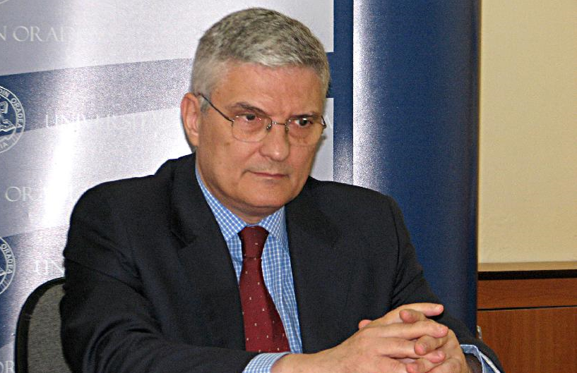 Consiliul Fiscal: Salariul mediu brut în sistemul public a fost cu aproape 30% mai mare decât în mediul privat / Avem cel mai mare raport dintre cheltuielile cu salariile bugetarilor și total venituri încasate din Europa