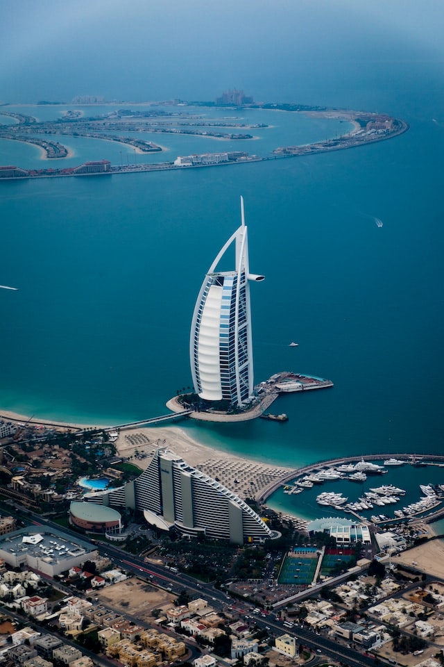 3 aspecte pe care trebuie sa le stii inainte de a pleca in vacanta la Dubai