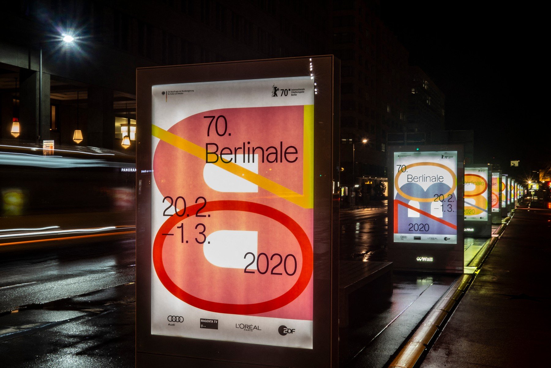 Germania interzice panourile publicitare iluminate și adoptă noi măsuri pentru economisirea energiei