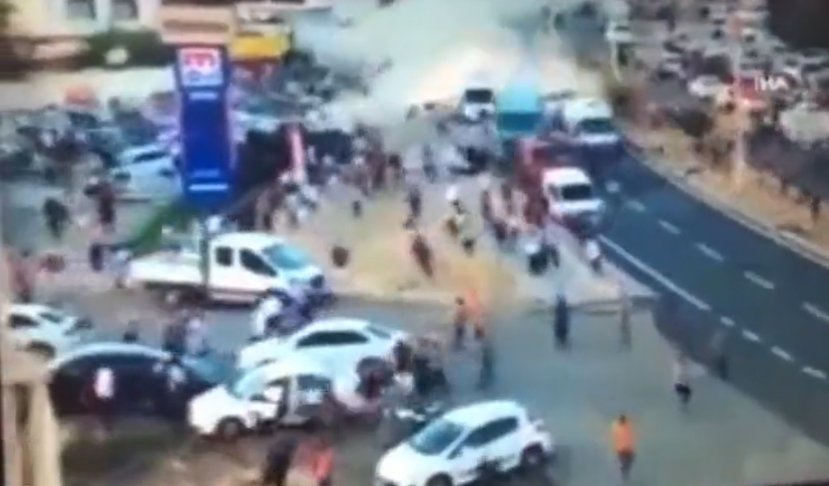 VIDEO Accident de proporții în Turcia: 16 morţi şi 29 de răniţi după ce un camion rămas fără frâne a intrat într-o mulţime