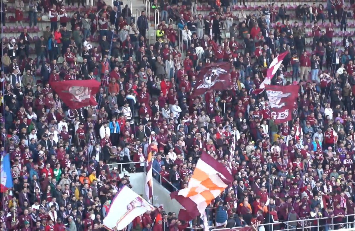 VIDEO SuperLiga: Rapid, victorie la limită contra celor de la UTA Arad