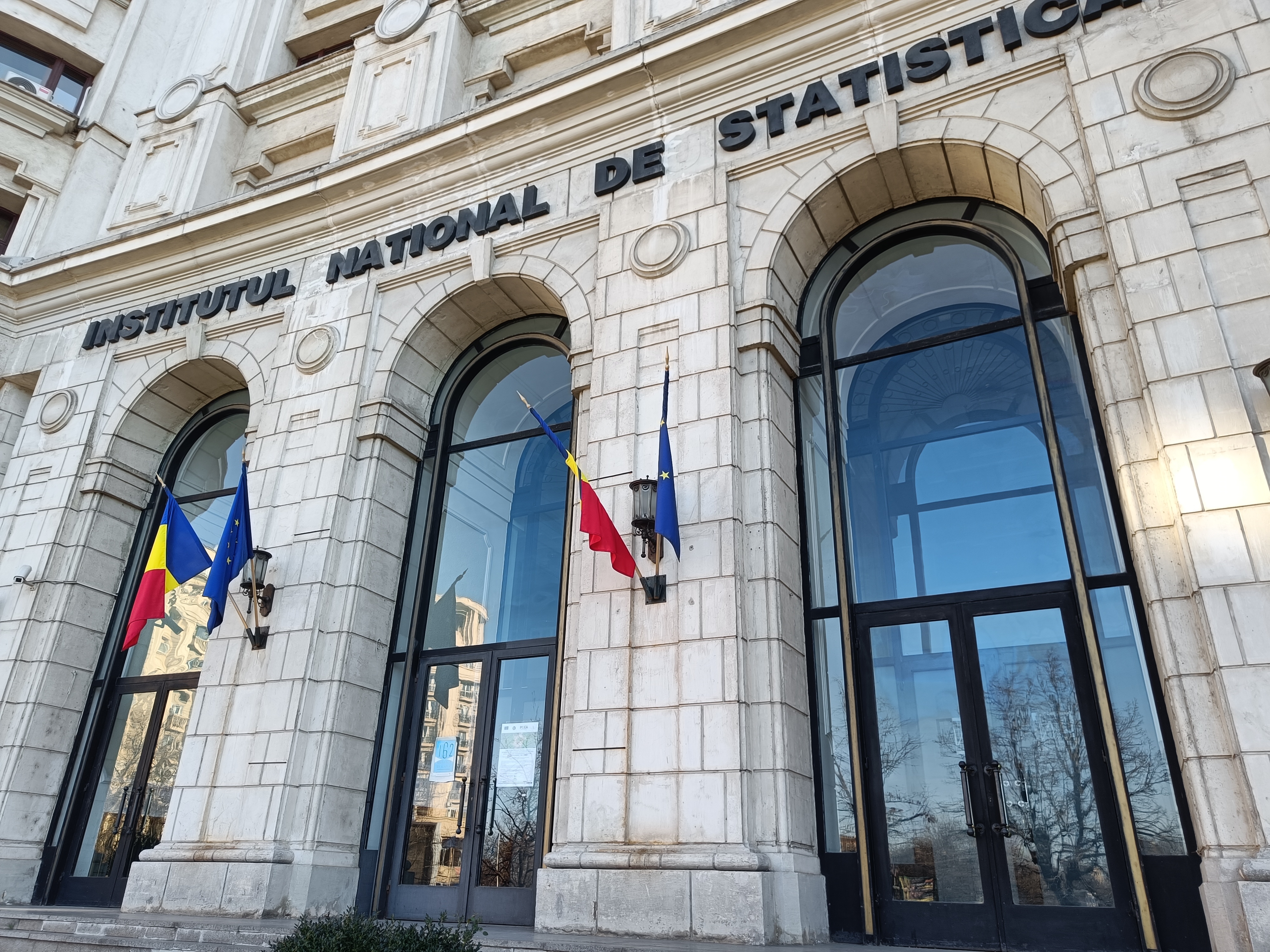 Guvernul ar putea repartiza miercuri banii pentru plata recenzorilor. Lista localităților și sumele alocate