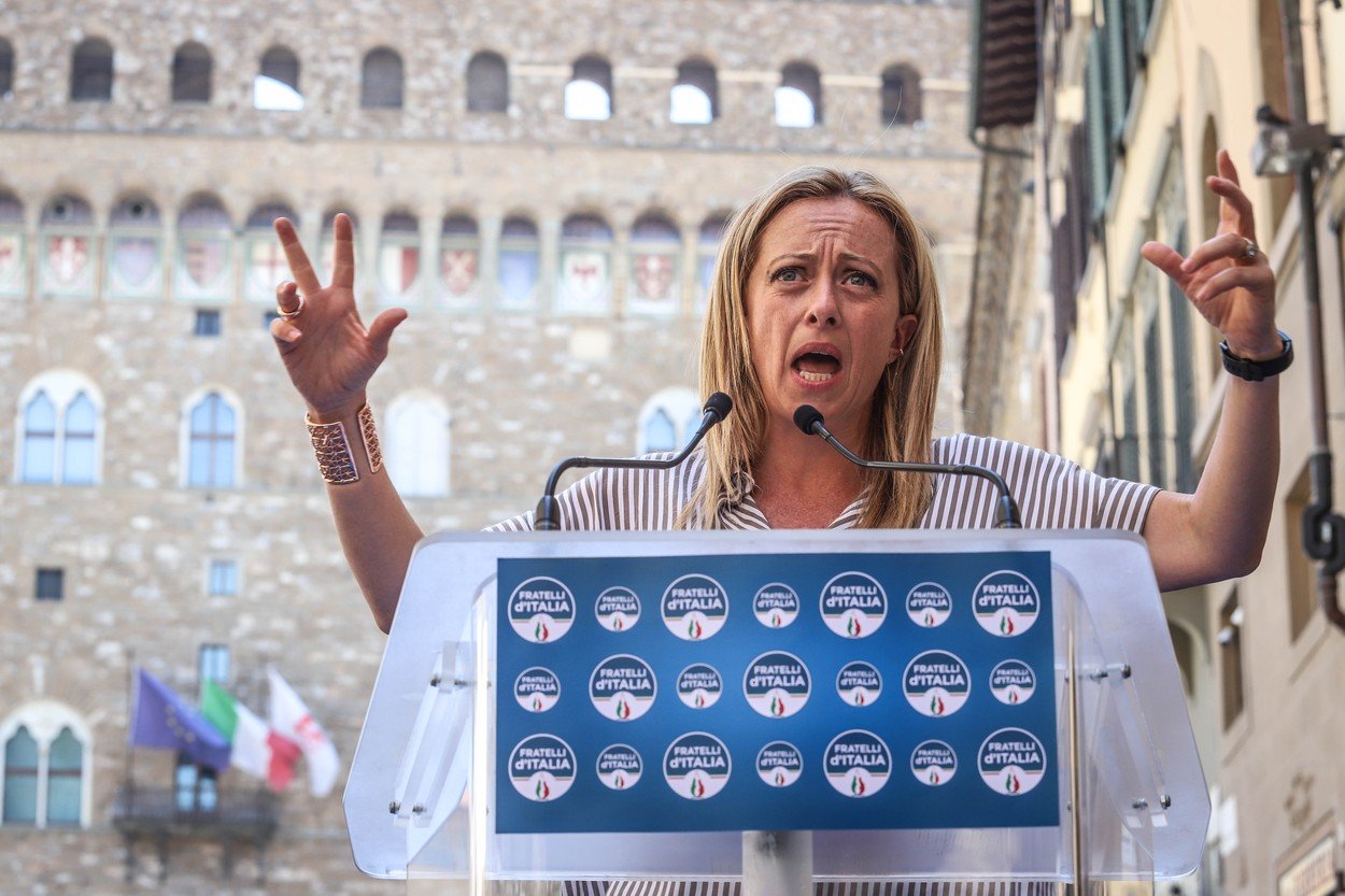 Italia: Giorgia Meloni a revendicat conducerea viitorului guvern / Viktor Orban şi Mateusz Morawiecki i-au transmis felicitări