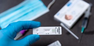 Pacienții nu trebuie să plătească testarea COVID-19 la internarea în spital. Managerii de spitale care nu respectă acest lucru riscă desfacerea contractului de management