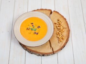 Livrare mancare gatita Bucuresti atunci cand esti ocupat si obosit