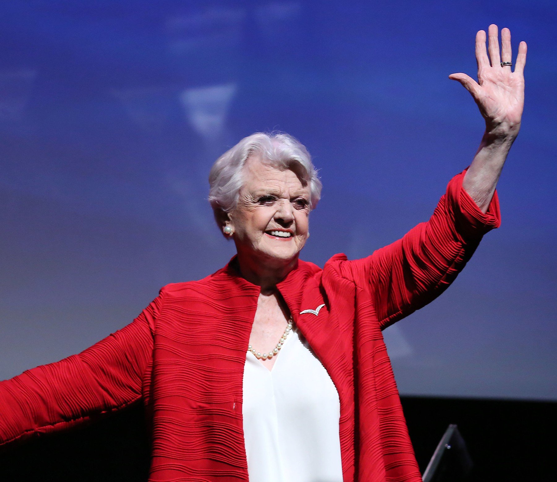 Actrița Angela Lansbury, starul serialului „Verdict crimă”, a murit