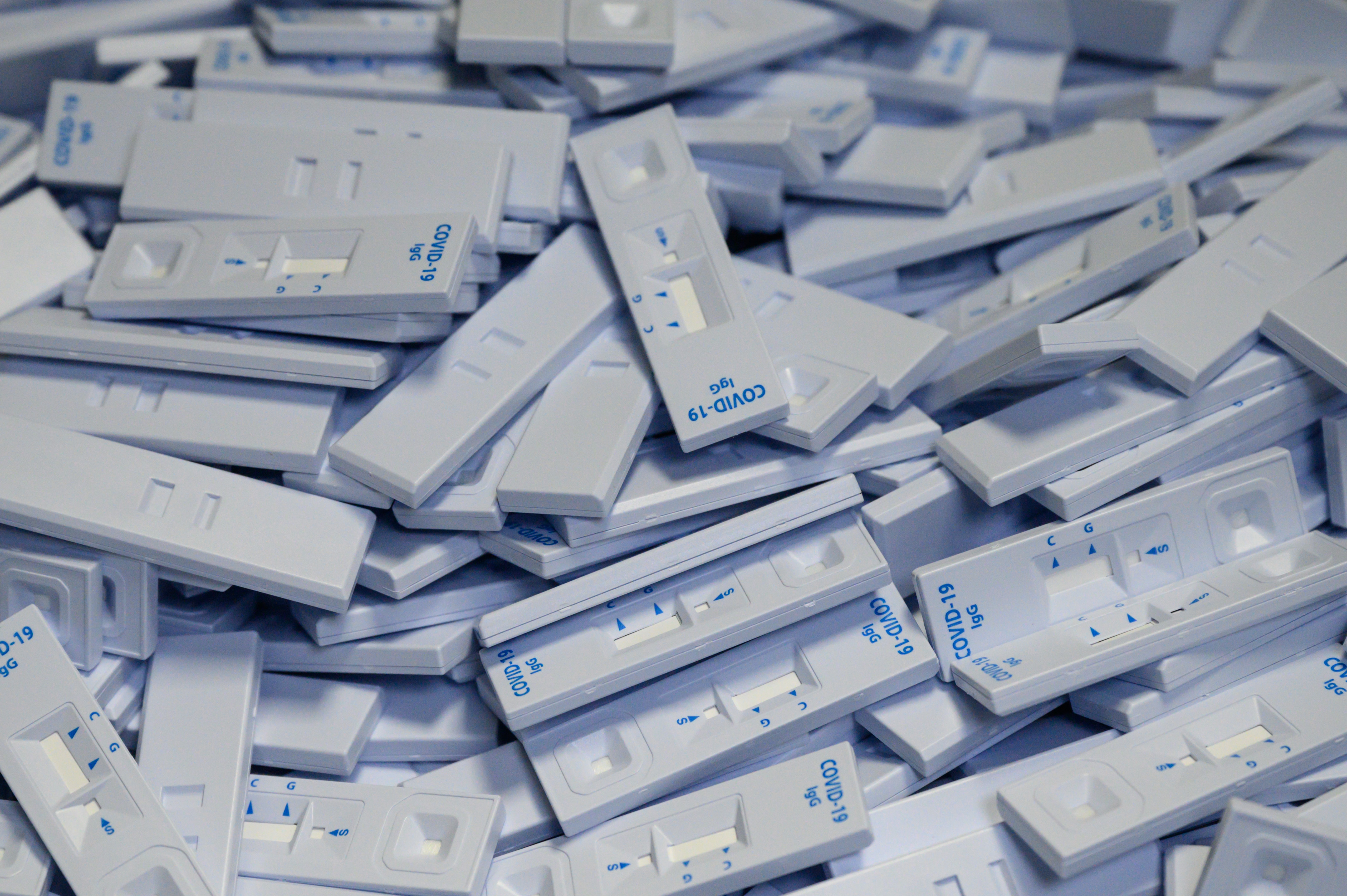 Coronavirus în România: 300 de cazuri și 6 decese raportate oficial în ultima zi