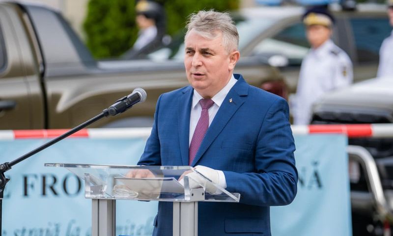În lipsă de ofertanți, Poliția mai schimbă specificațiile tehnice: Cum a ajuns Automobile Bavaria să livreze 4 mașini Poliției de Frontieră