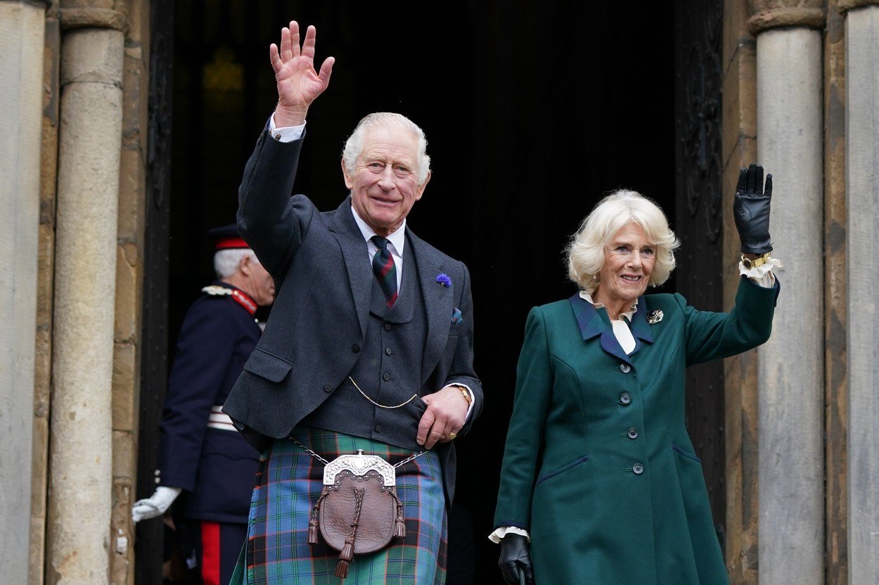 Regele Charles al III-lea va fi încoronat pe 6 mai 2023 la Londra: Mai scurtă, mai ieftină, mai reprezentativă